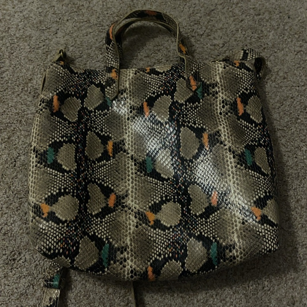 Madewell NWT❗️The Zip-Top Small Transport Crossbody: Snake Embossed - Picture 6 of 10